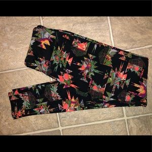 LulaRoe printed leggings